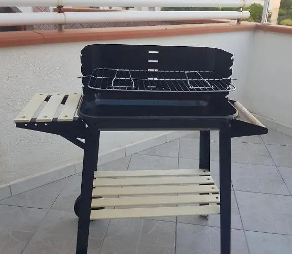 Apartamento Con Grande Terrazza, 100 M Dal Mare Scalea