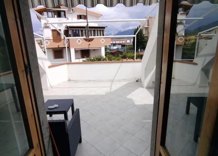 Apartamento Con Grande Terrazza, 100 M Dal Mare Scalea