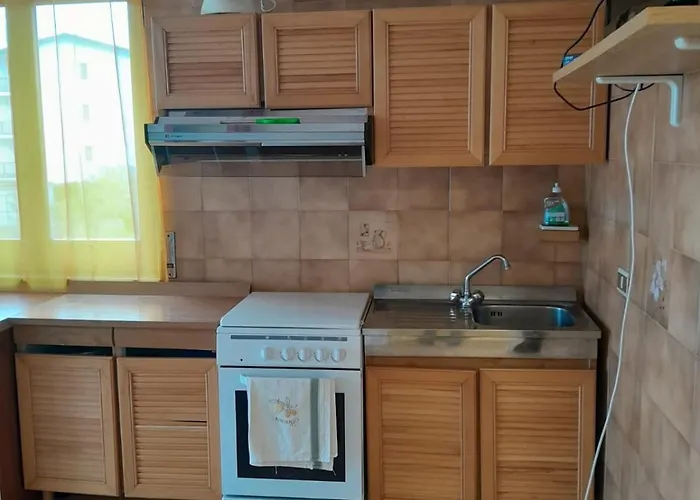 Con Grande Terrazza, 100 M Dal Mare * Scalea